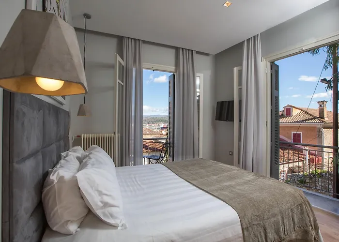 Leto Nuevo Hotel